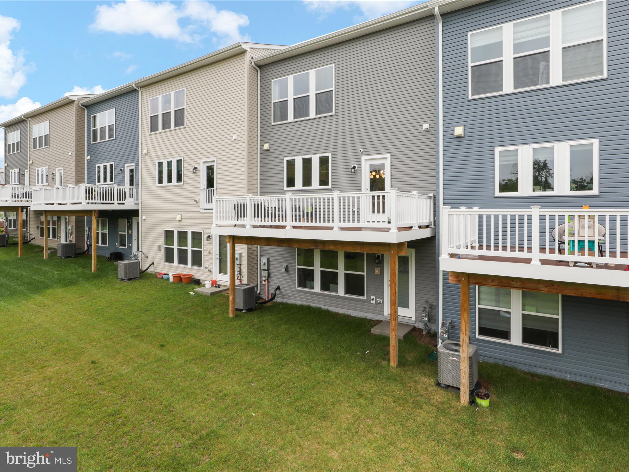 CROSSROADS VILLAGE - Residential Lease