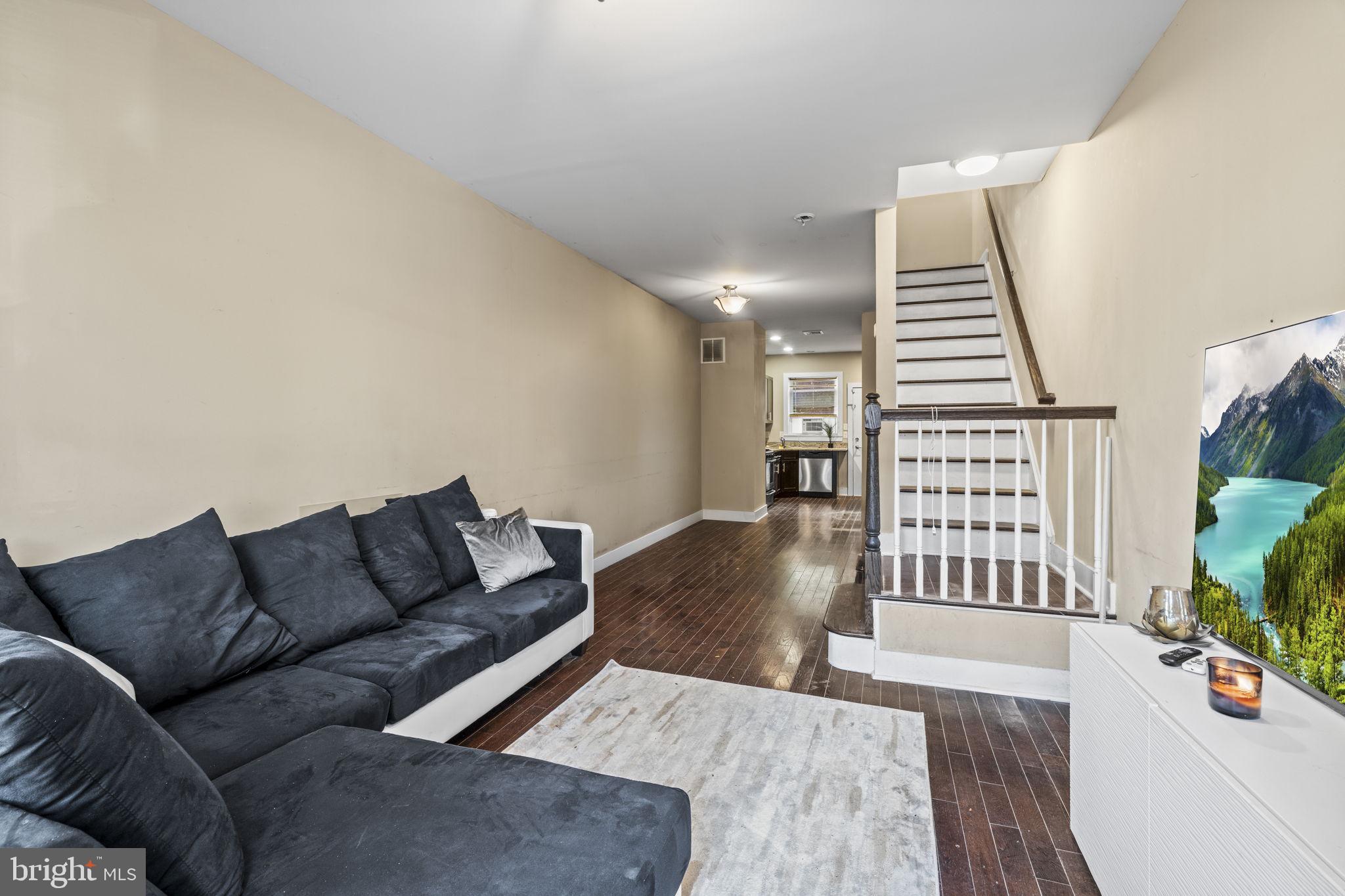 576 BERKLEY STREET