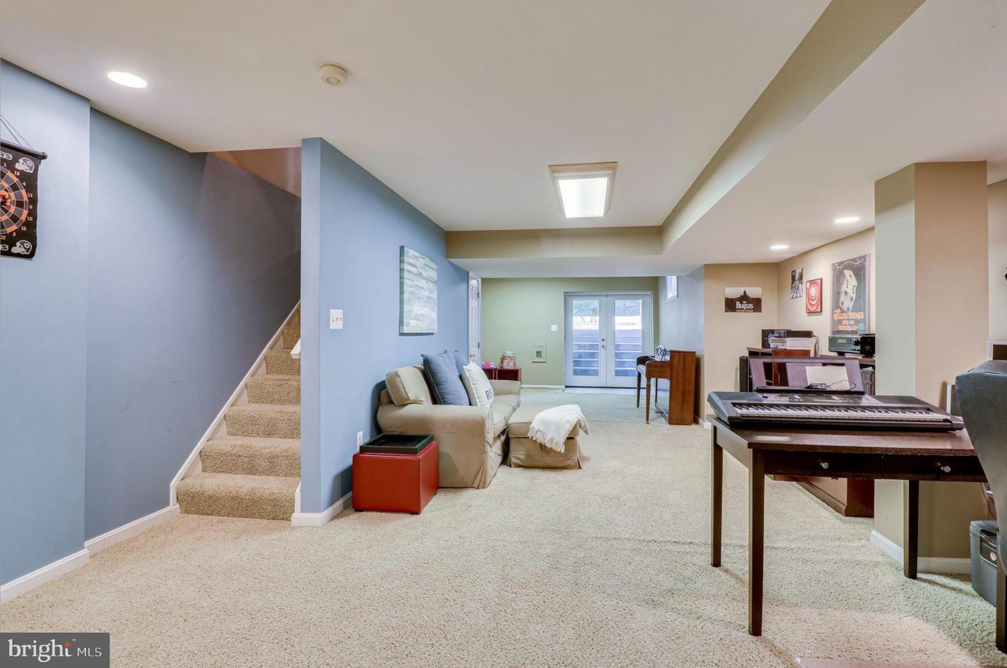 CENTURY OAK - Residential Lease