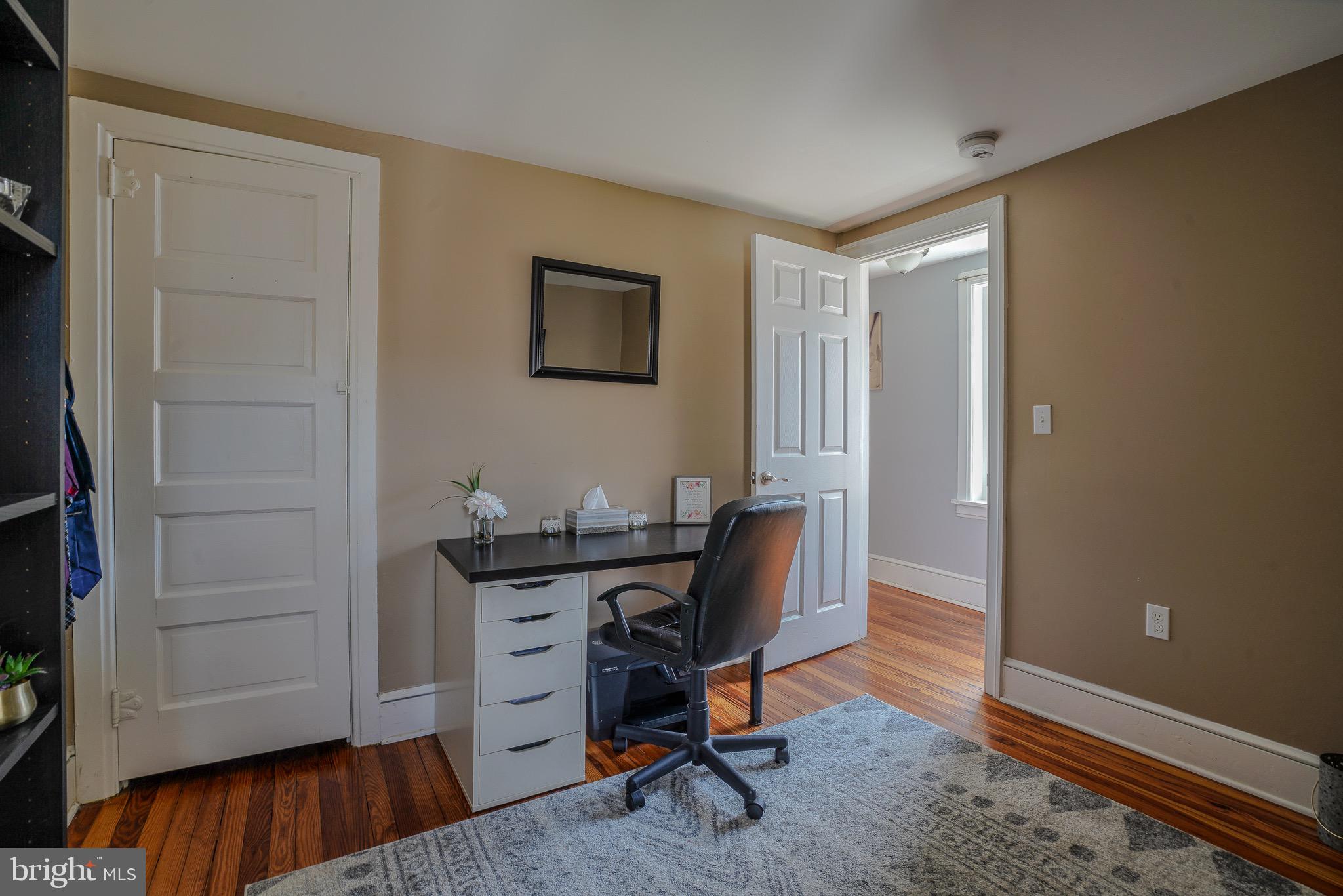 CONSHOHOCKEN - Residential