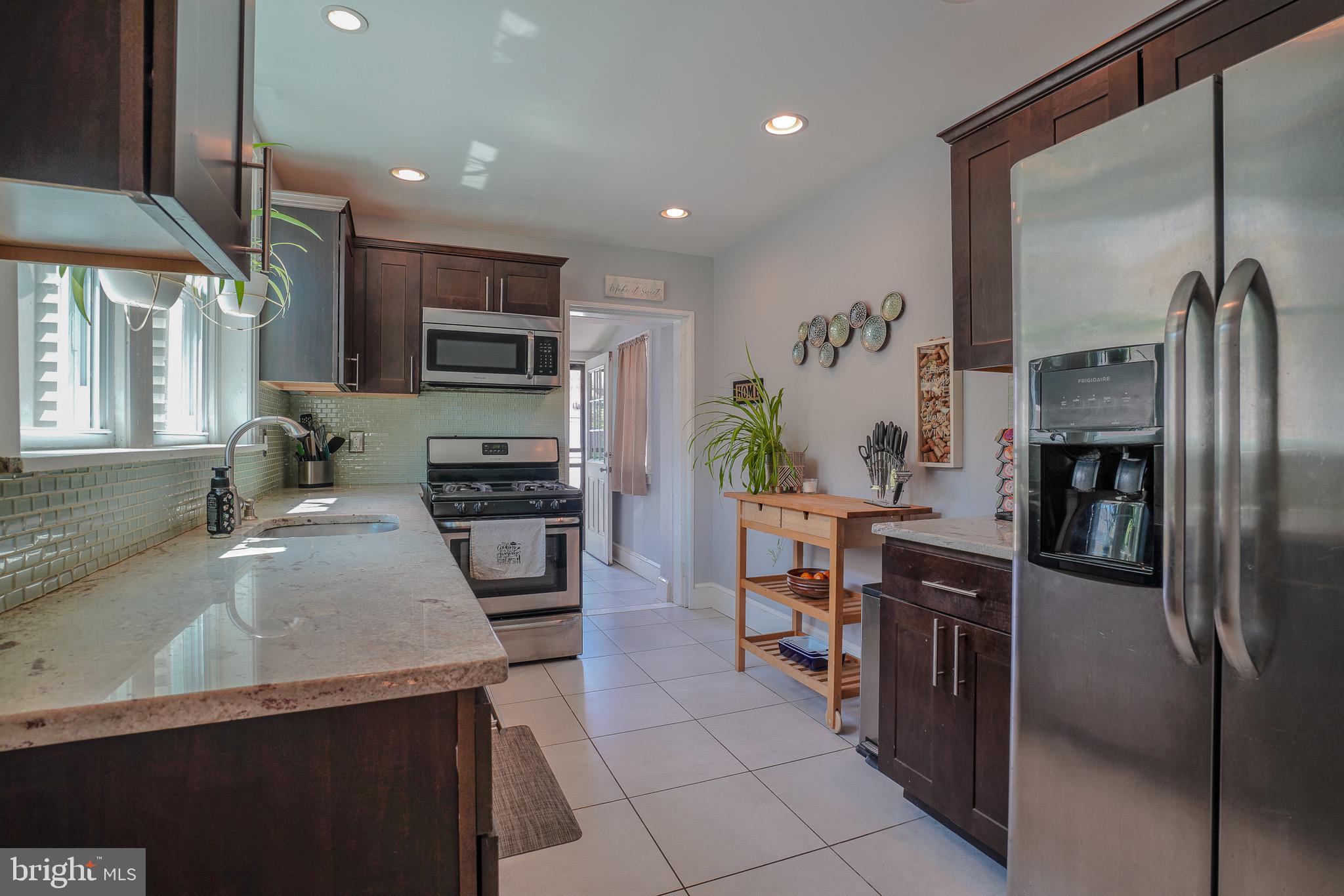 CONSHOHOCKEN - Residential