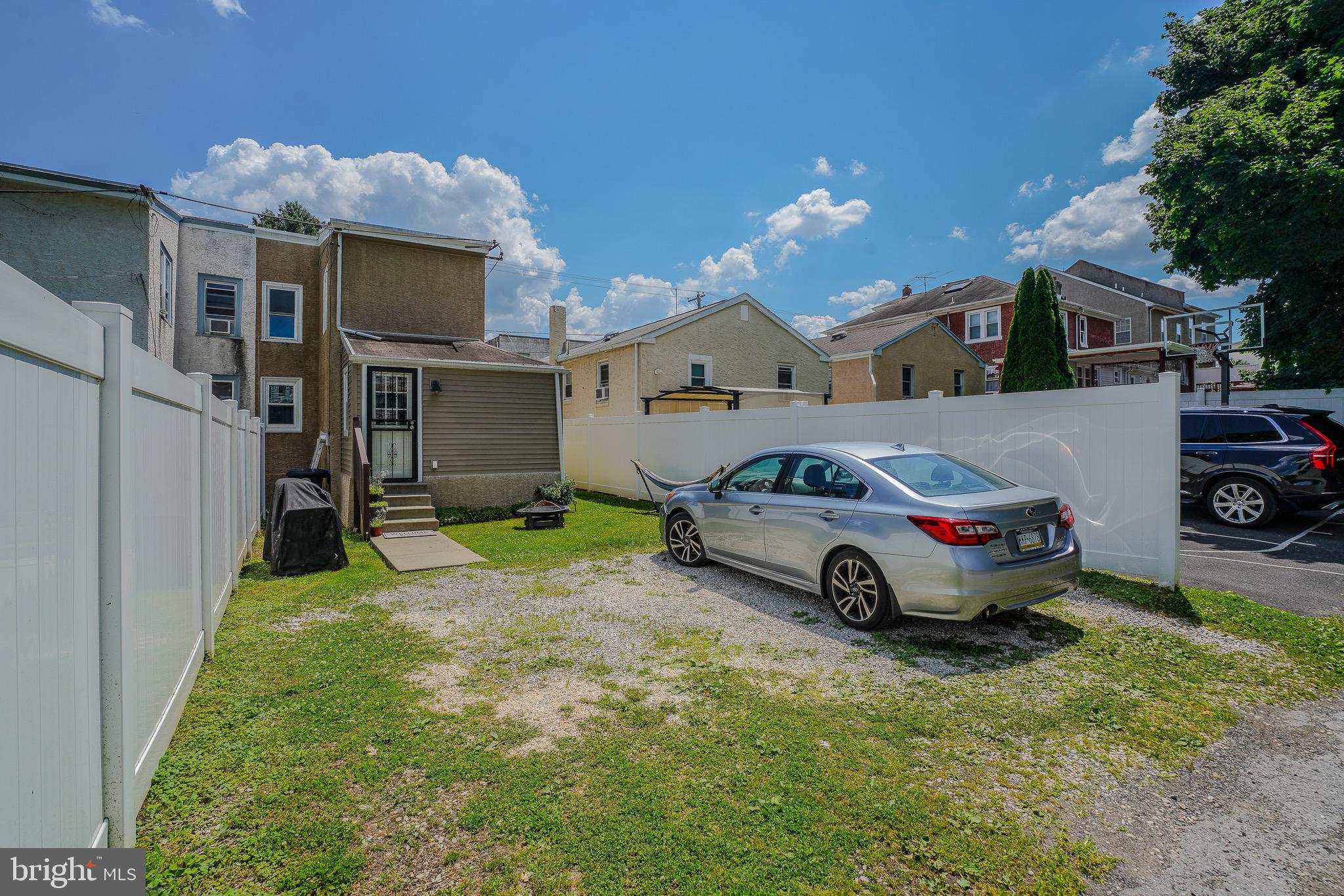 CONSHOHOCKEN - Residential