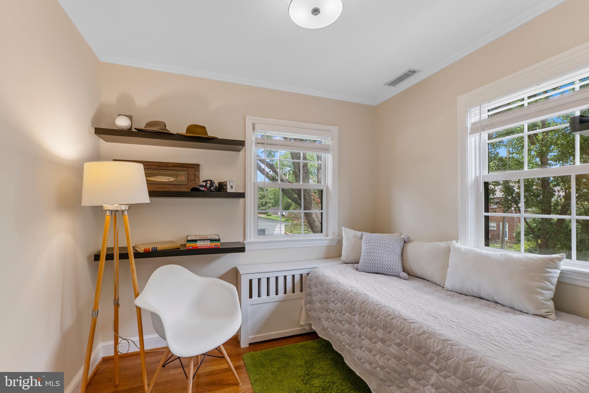 HILLWOOD - Residential