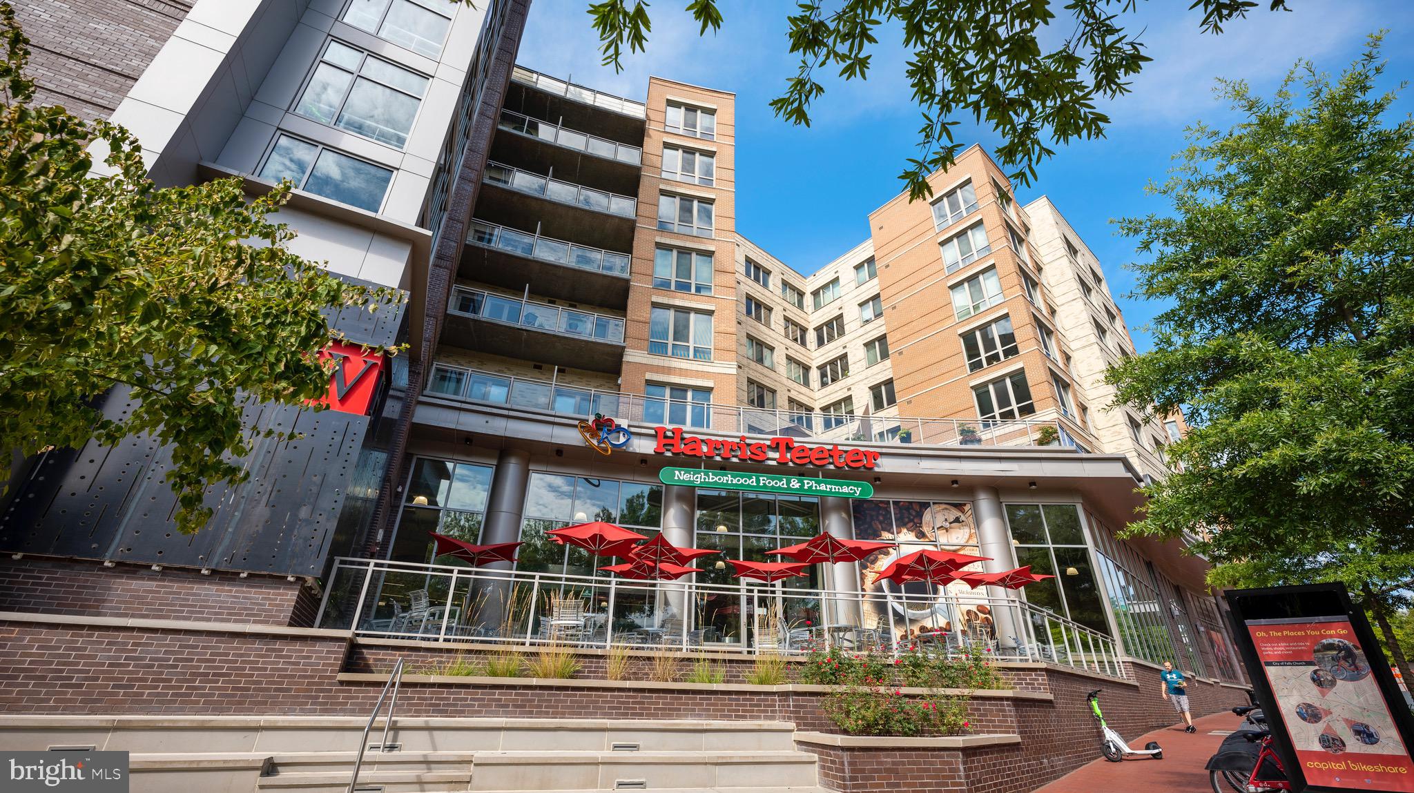 HILLWOOD - Residential