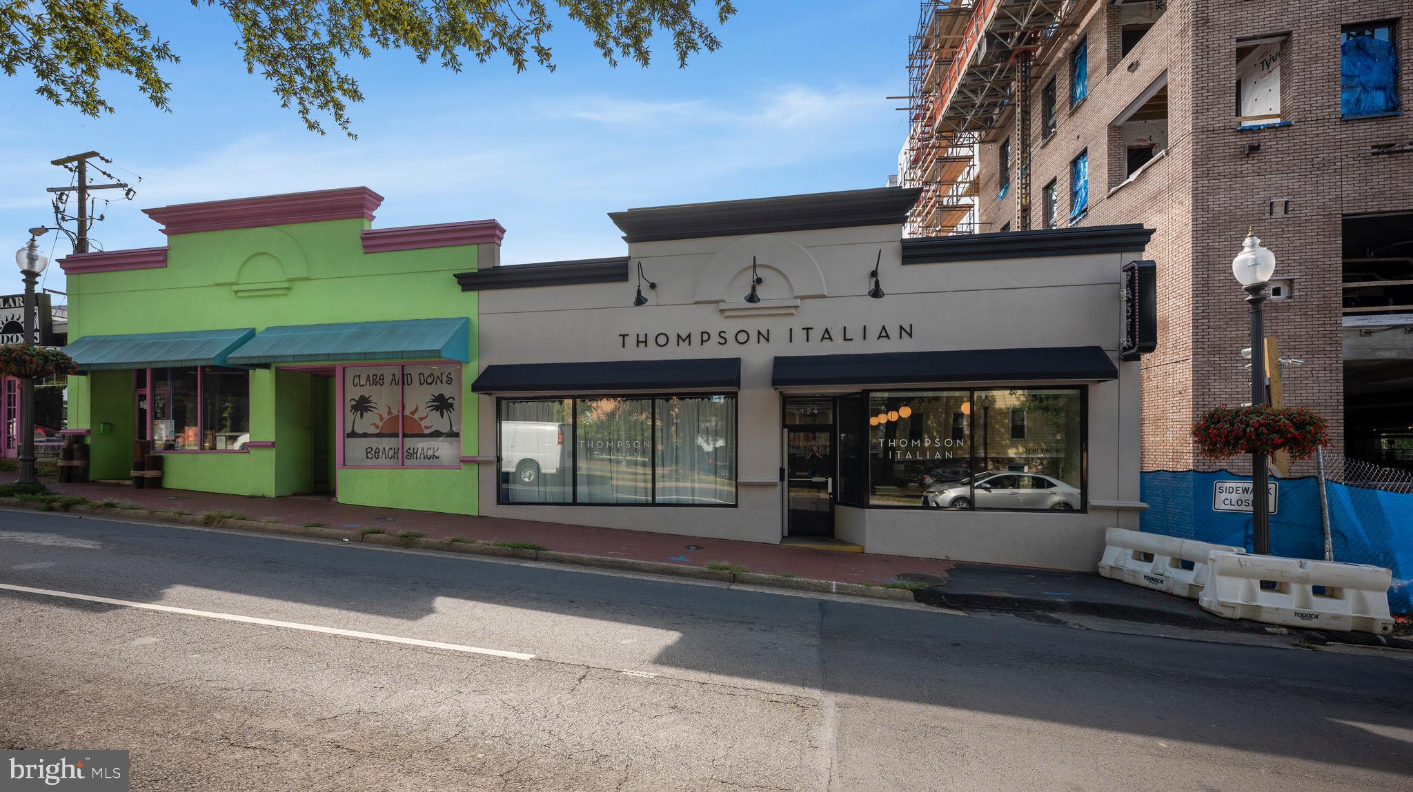 HILLWOOD - Residential