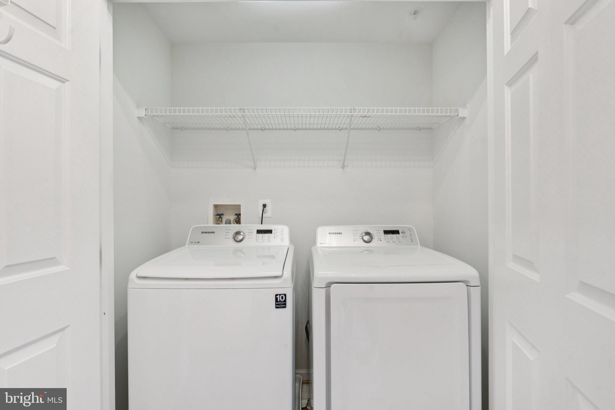 AMBERWOOD - Residential Lease