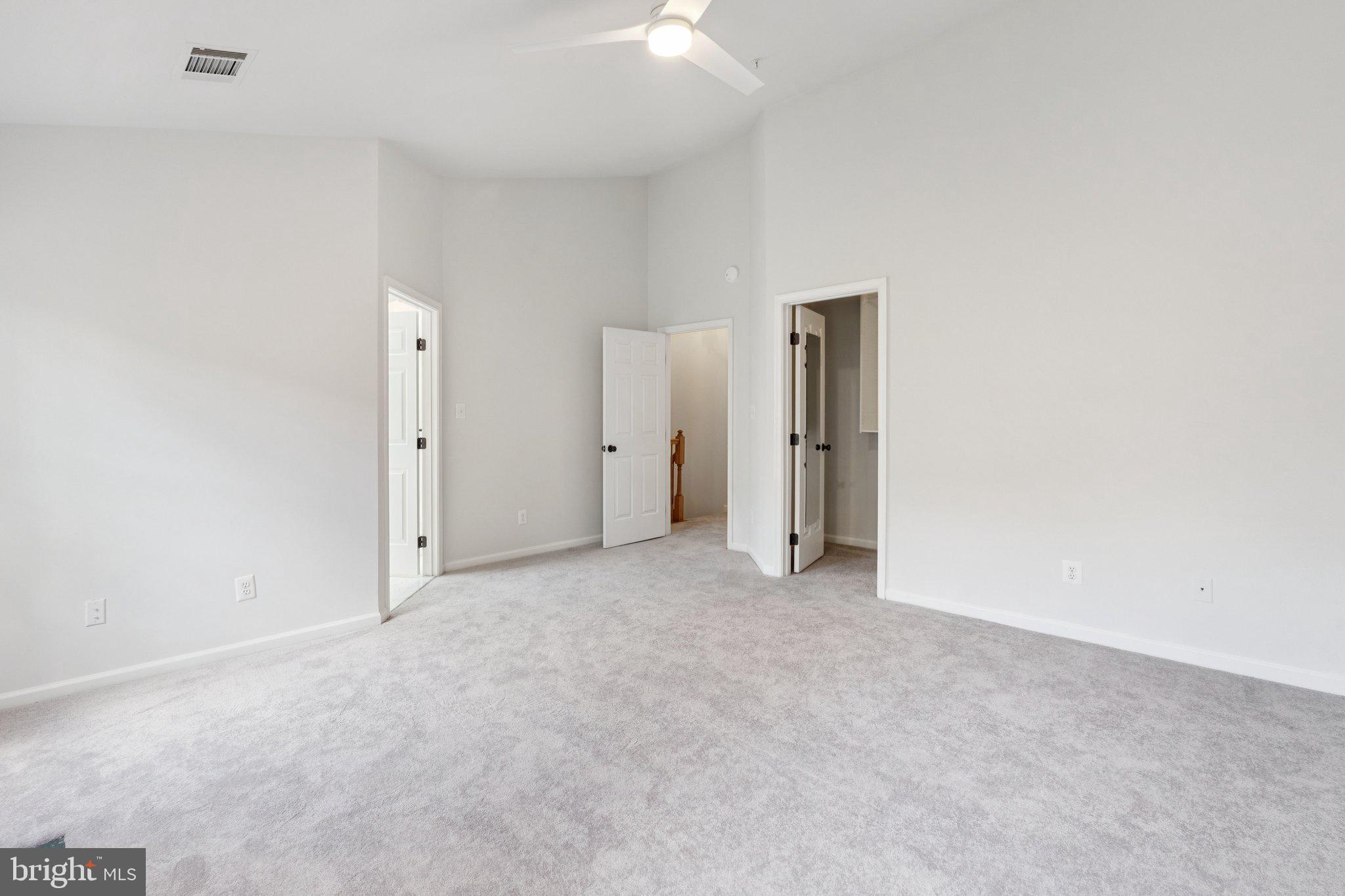 AMBERWOOD - Residential Lease