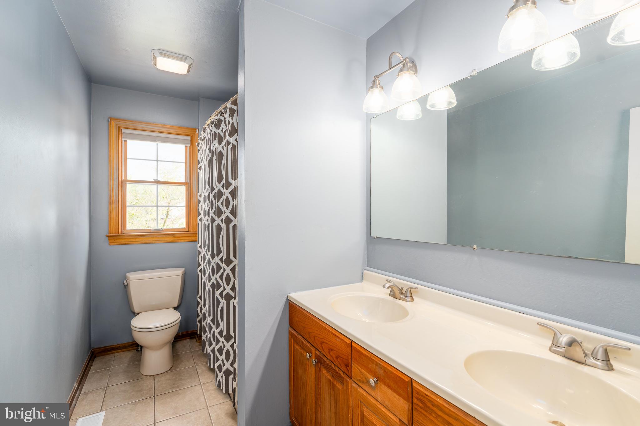 ACADEMY HILLS - Residential