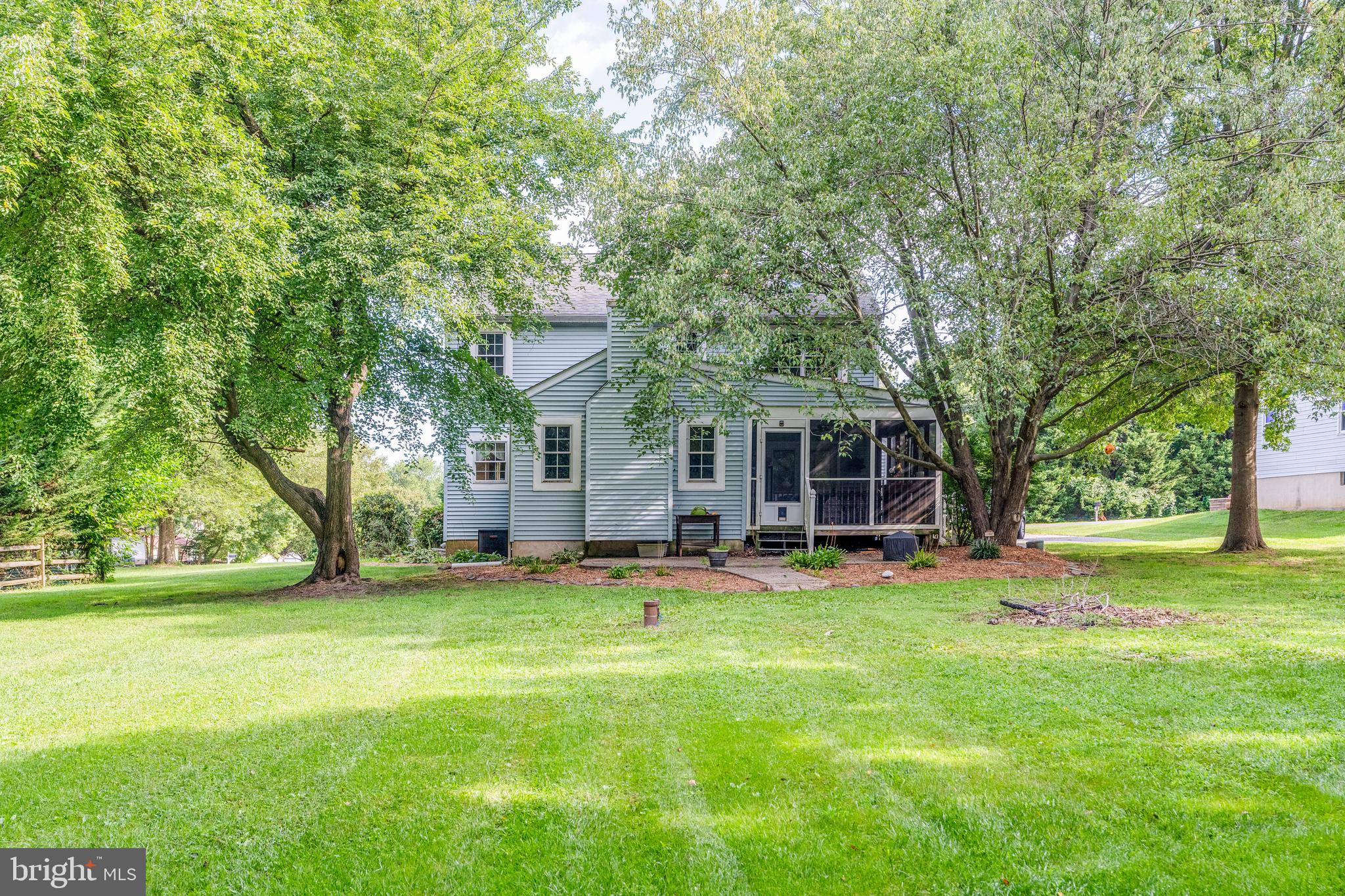 ACADEMY HILLS - Residential