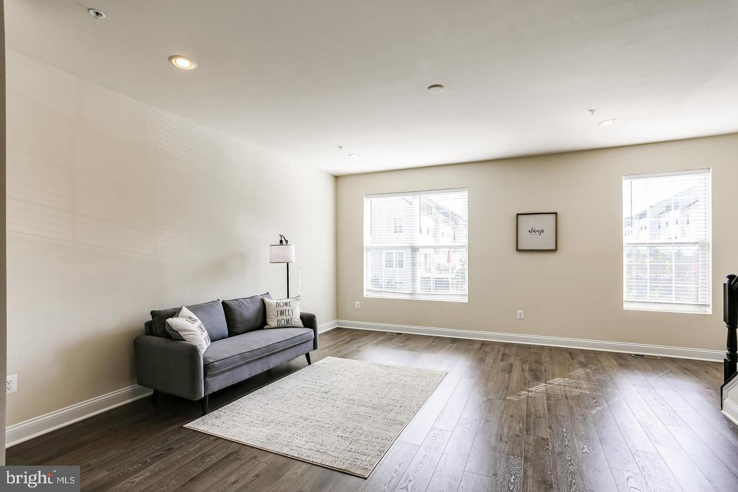 SPRING CREEK - Residential Lease