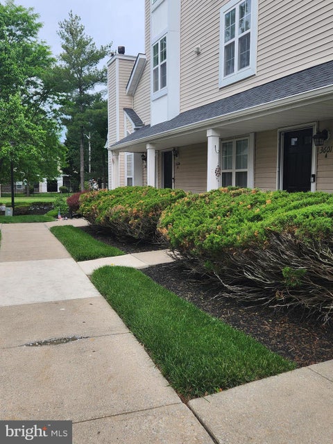 Condo For Sale - 3604 Saxony Drive<br/> MOUNT LAUREL, NJ 08054
