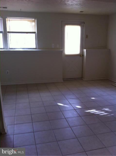 NEW BRITAIN - Residential