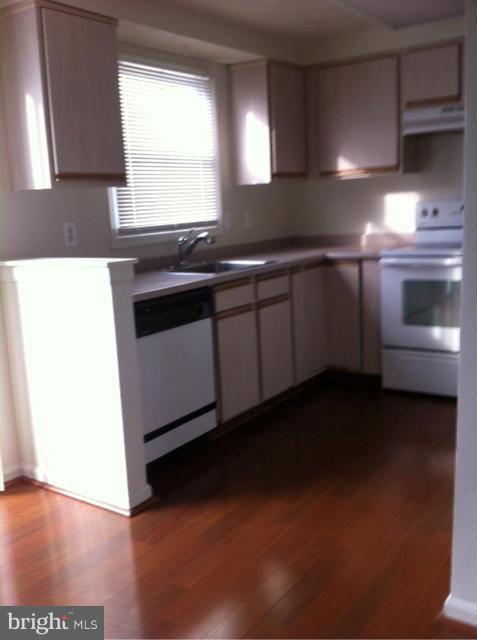 NEW BRITAIN - Residential