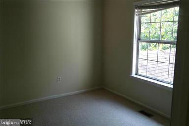 DALEVIEW MANOR - Residential Lease