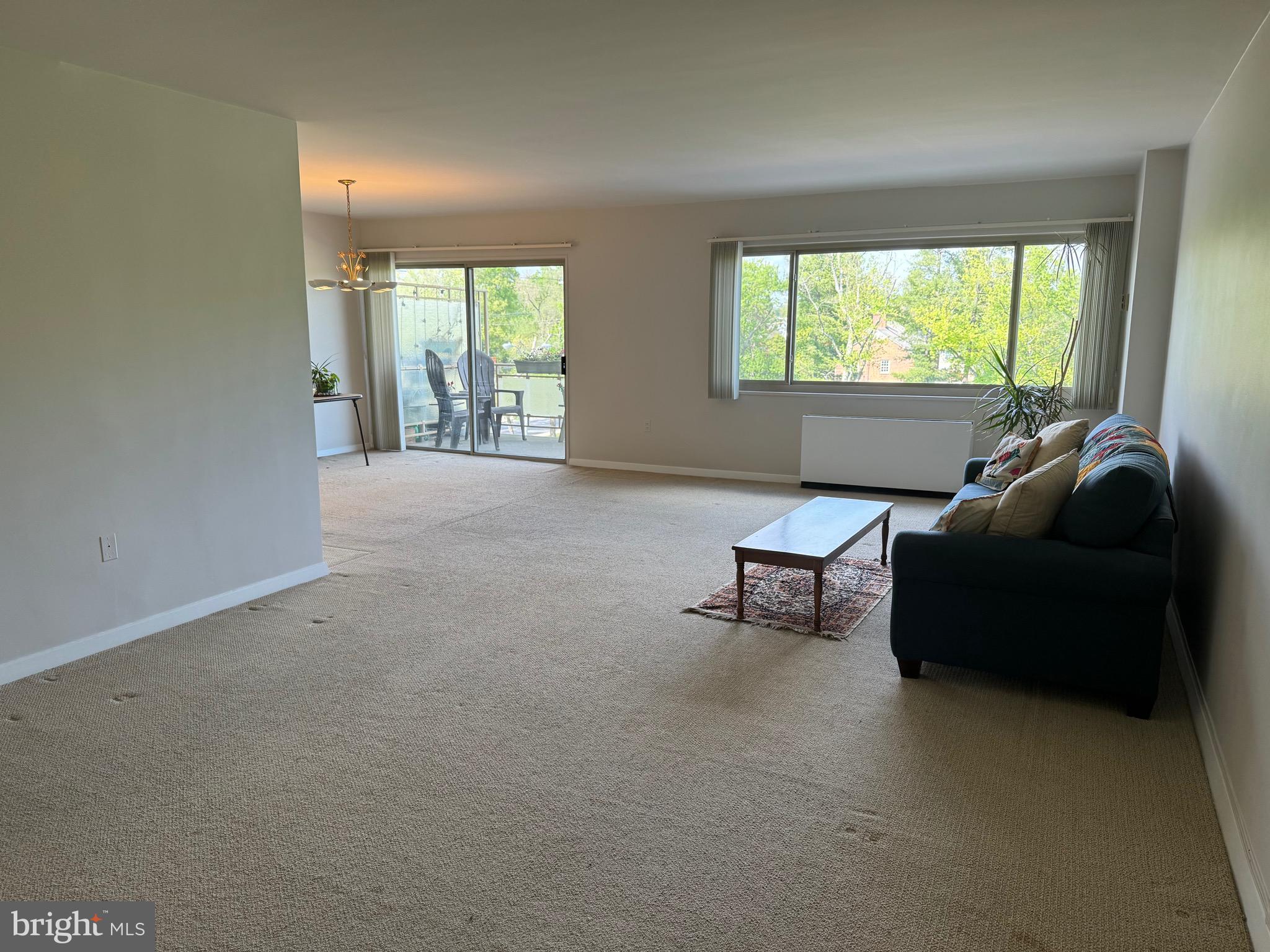 PARK TOWERS WEST - Residential