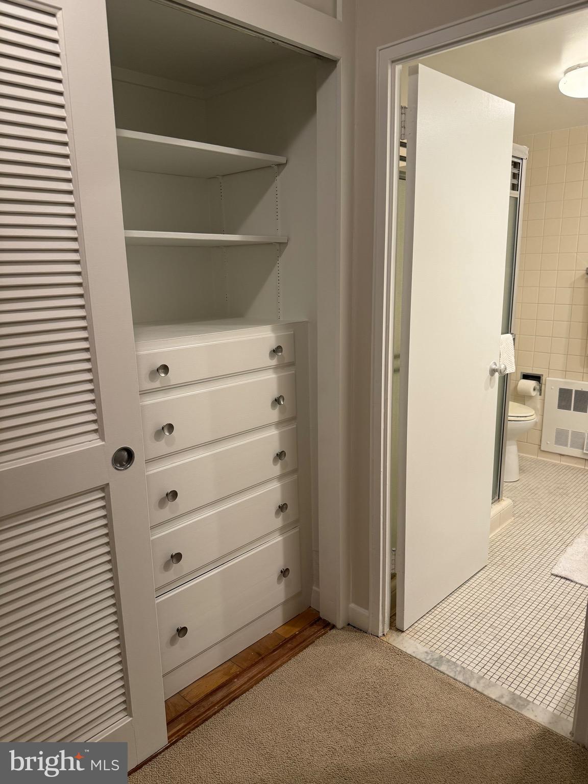 PARK TOWERS WEST - Residential