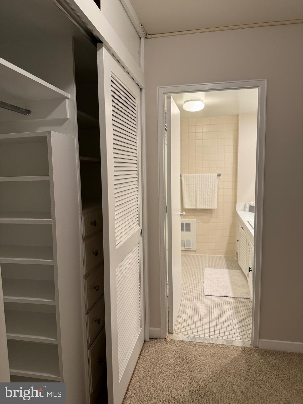 PARK TOWERS WEST - Residential