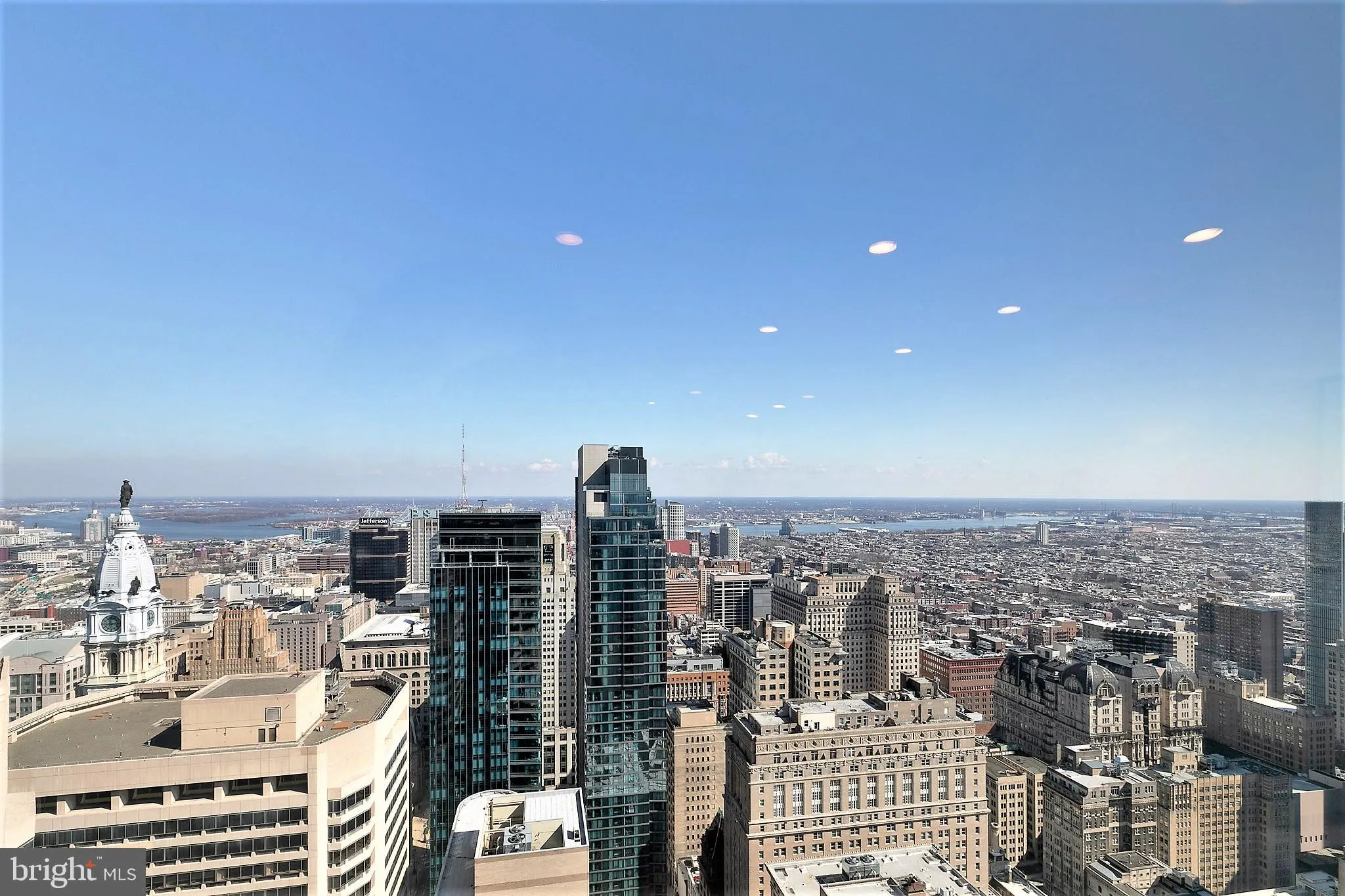 Philadelphia, Pennsylvania 19102, United States, 2 Bedrooms Bedrooms, ,2 BathroomsBathrooms,Residential,Active,78065