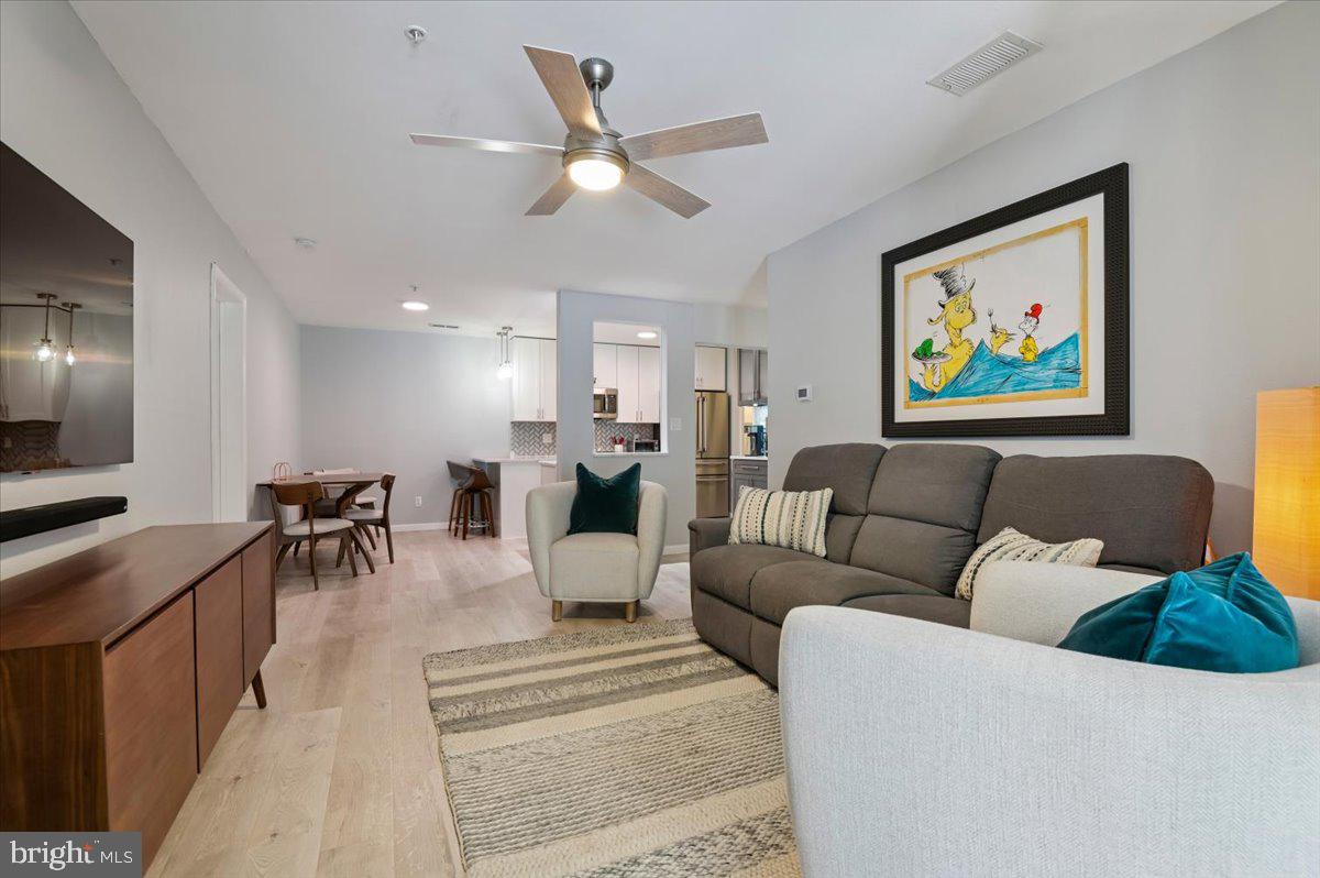 ENGLISH COUNTRY MANOR - Residential