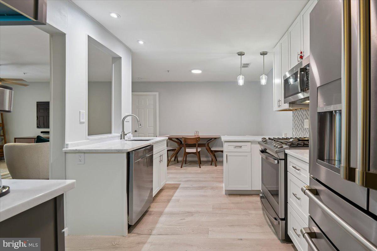 ENGLISH COUNTRY MANOR - Residential