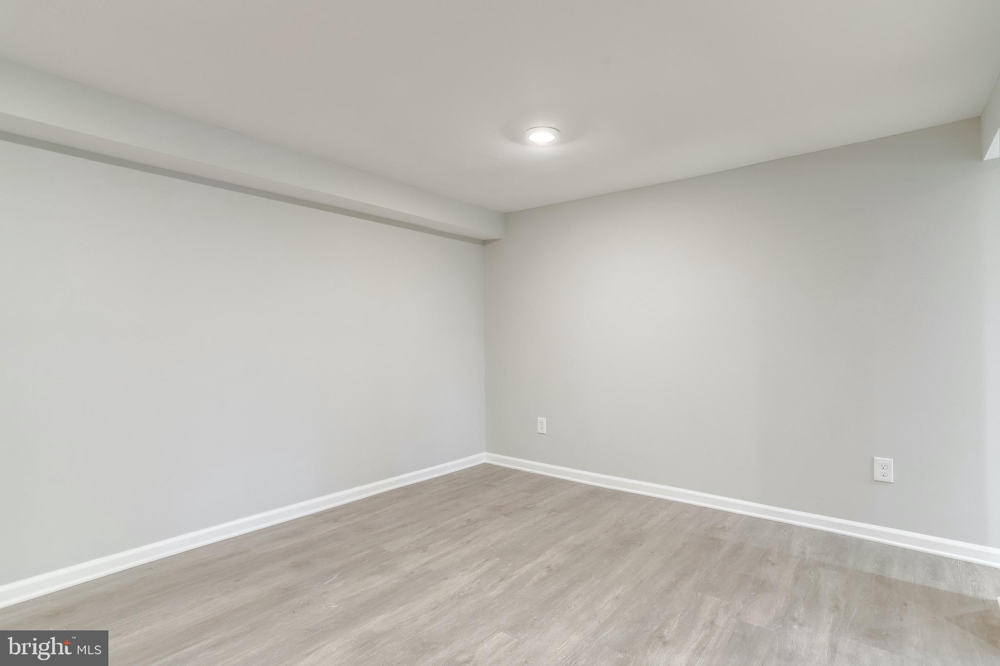 STRATHMEADE SPRINGS - Residential Lease