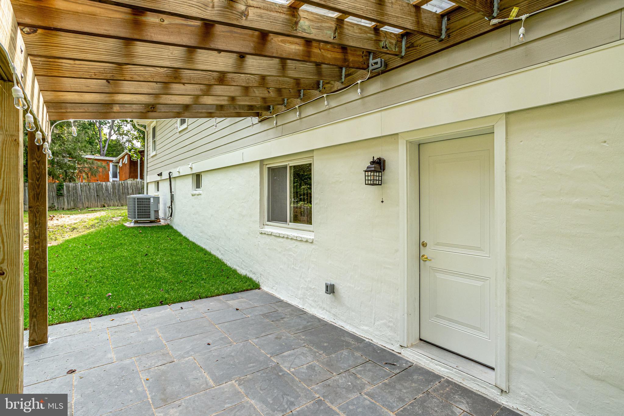 STRATHMEADE SPRINGS - Residential Lease