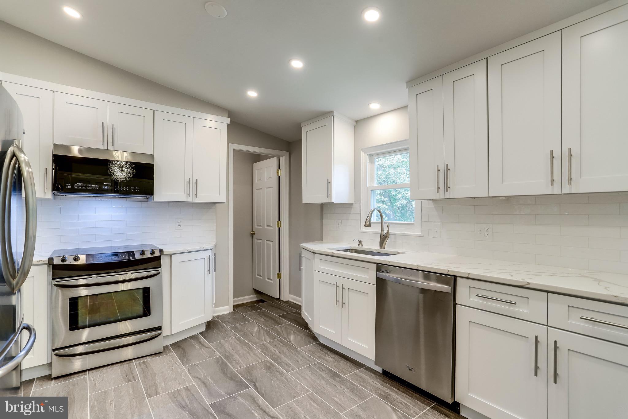 STRATHMEADE SPRINGS - Residential Lease