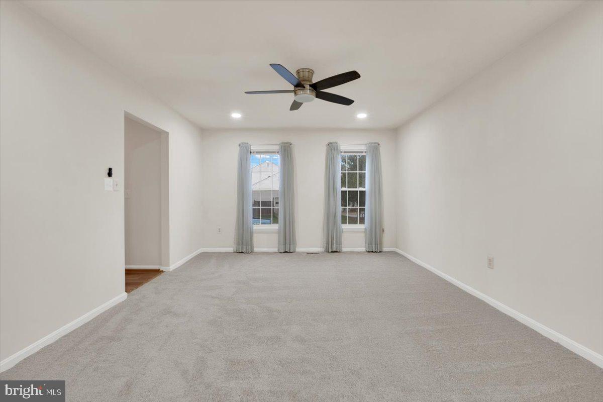 CRESTBROOK - Residential Lease