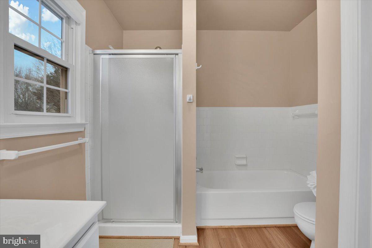 CRESTBROOK - Residential Lease