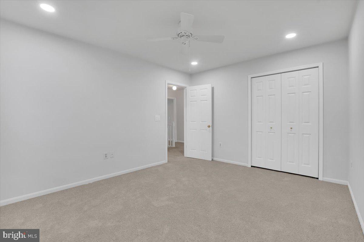 CRESTBROOK - Residential Lease