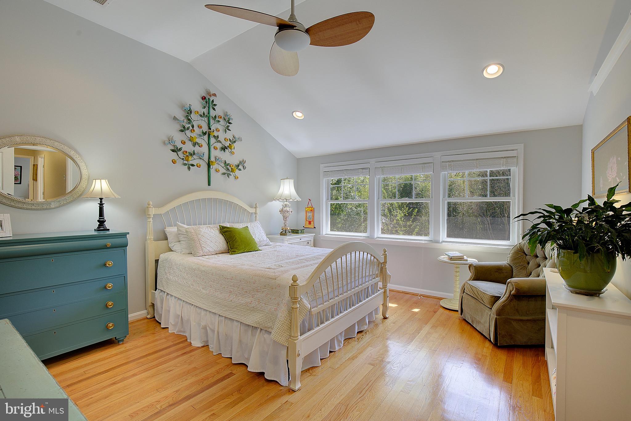 HOMEWOOD - Residential