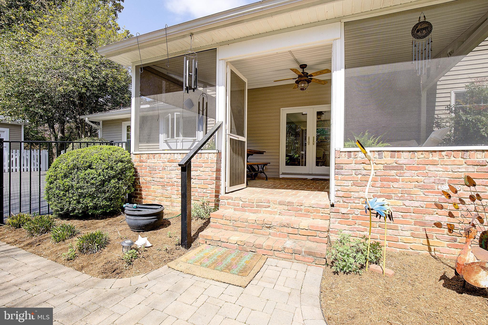 HOMEWOOD - Residential