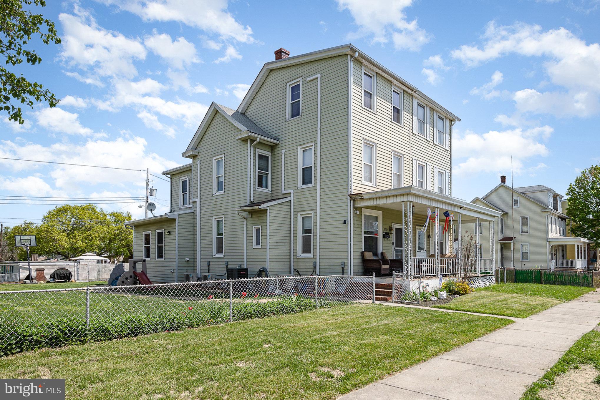 2527 S 3RD STREET