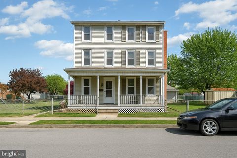 2527 S 3RD STREET STEELTON PA 17113