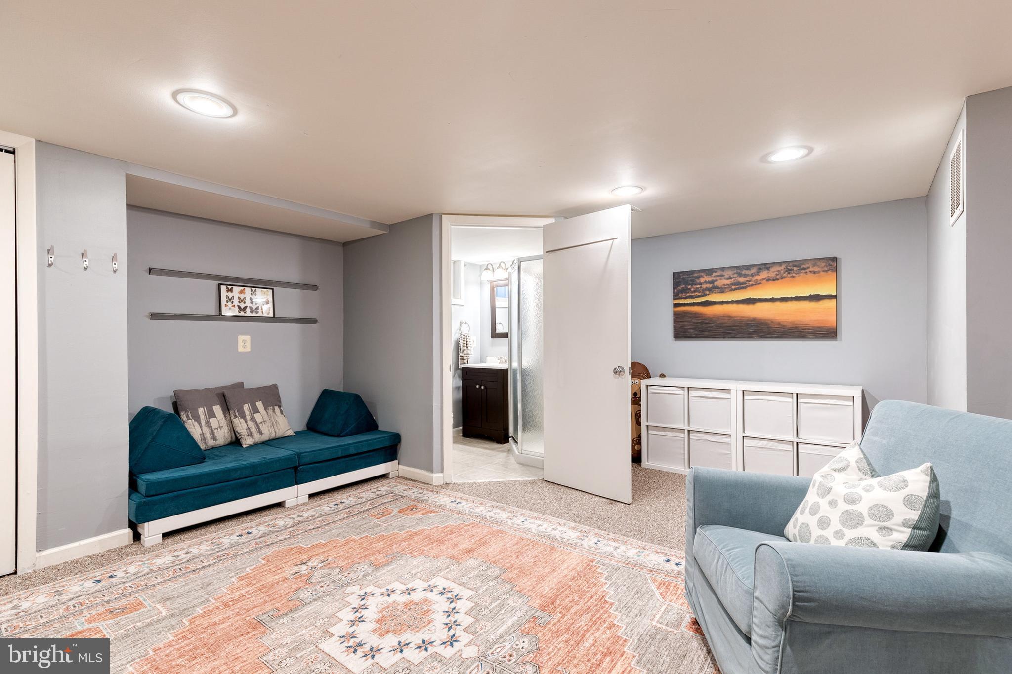 RODGERS FORGE - Residential