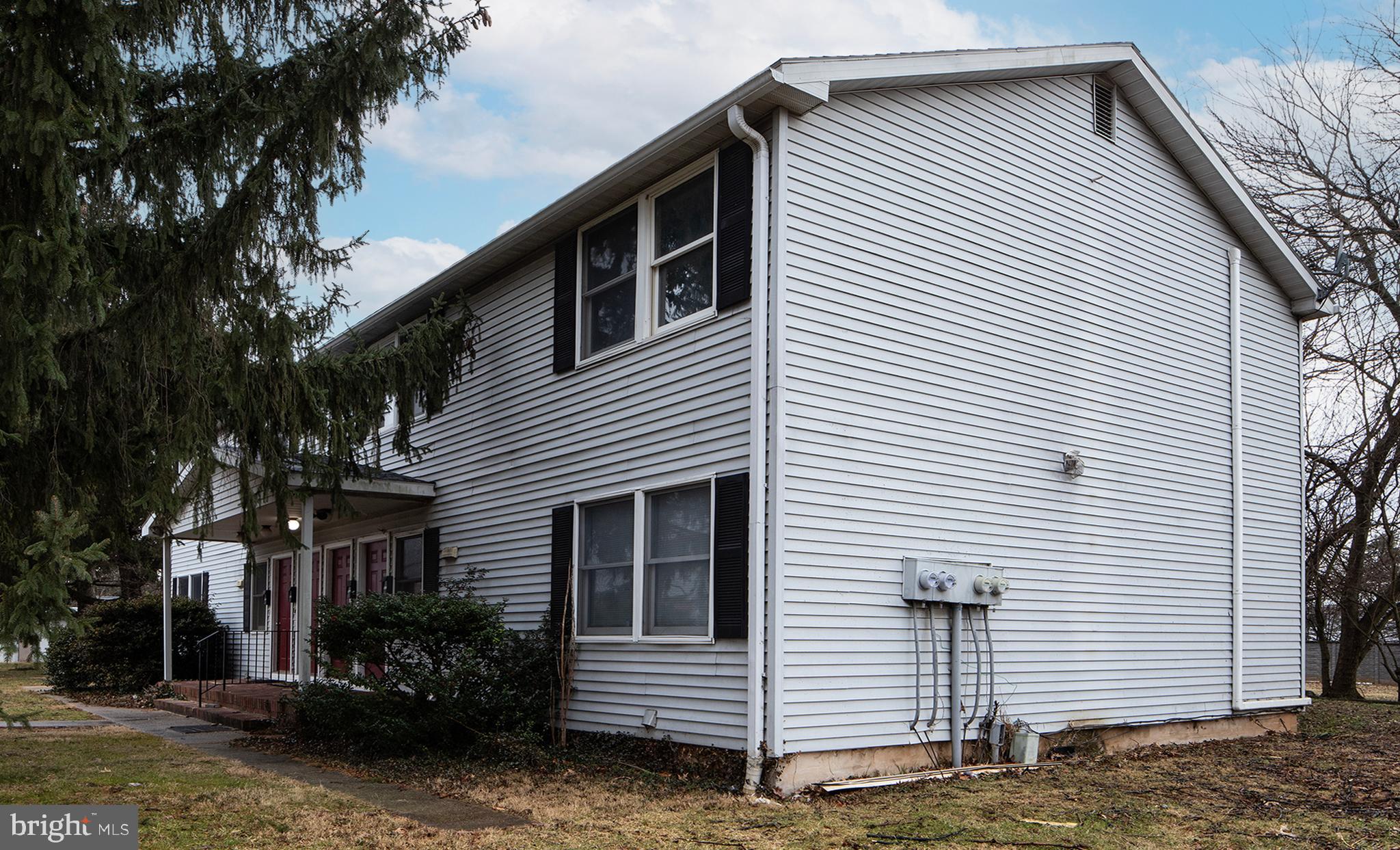 605 A W NORTH AVENUE