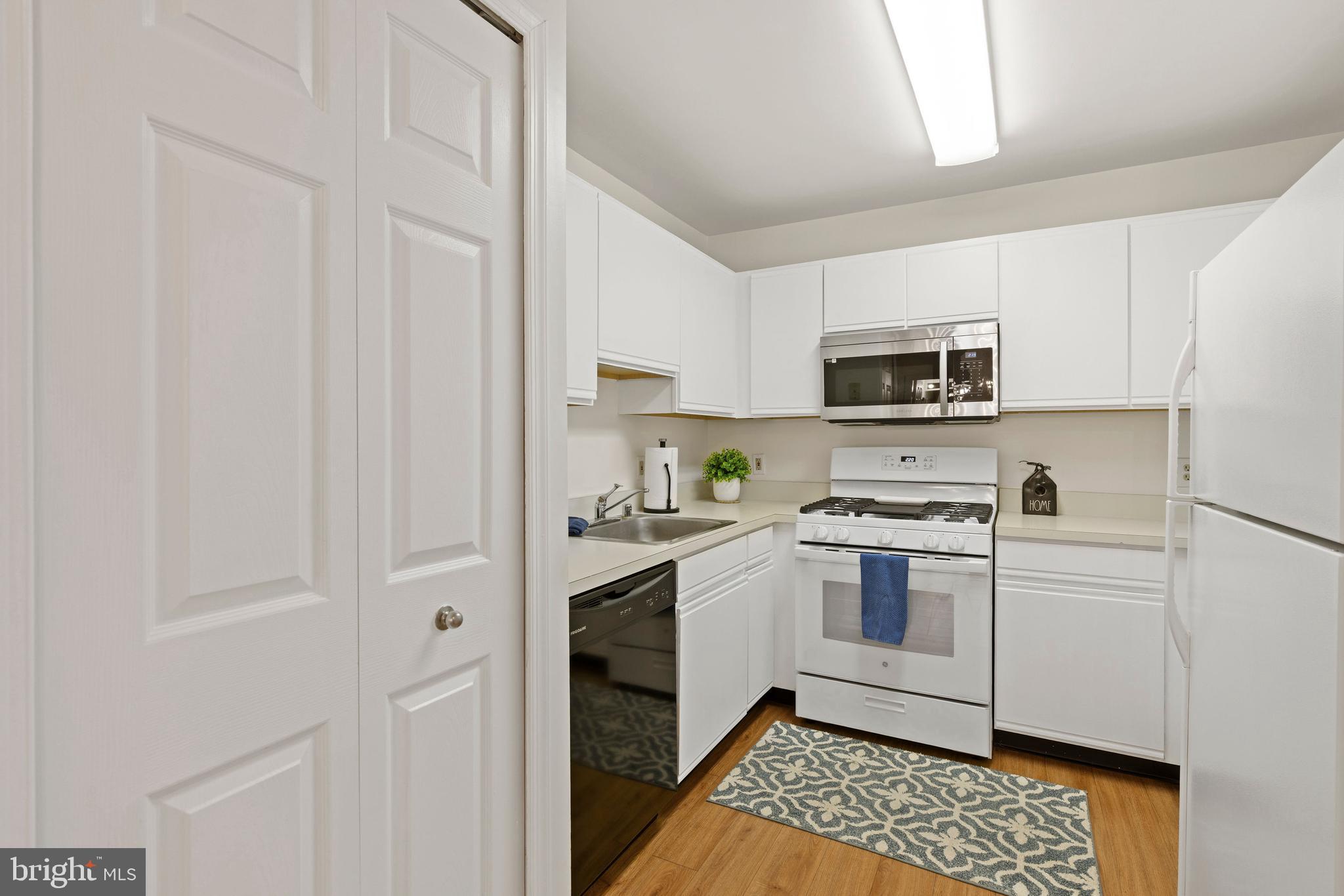 GREENBRIER HILLS - Residential Lease