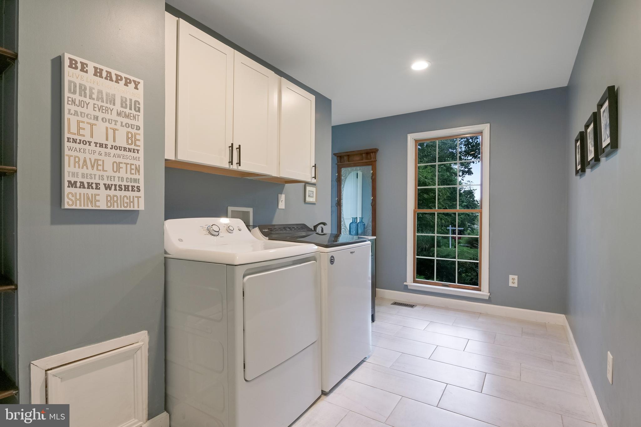 SAYBROOKE - Residential