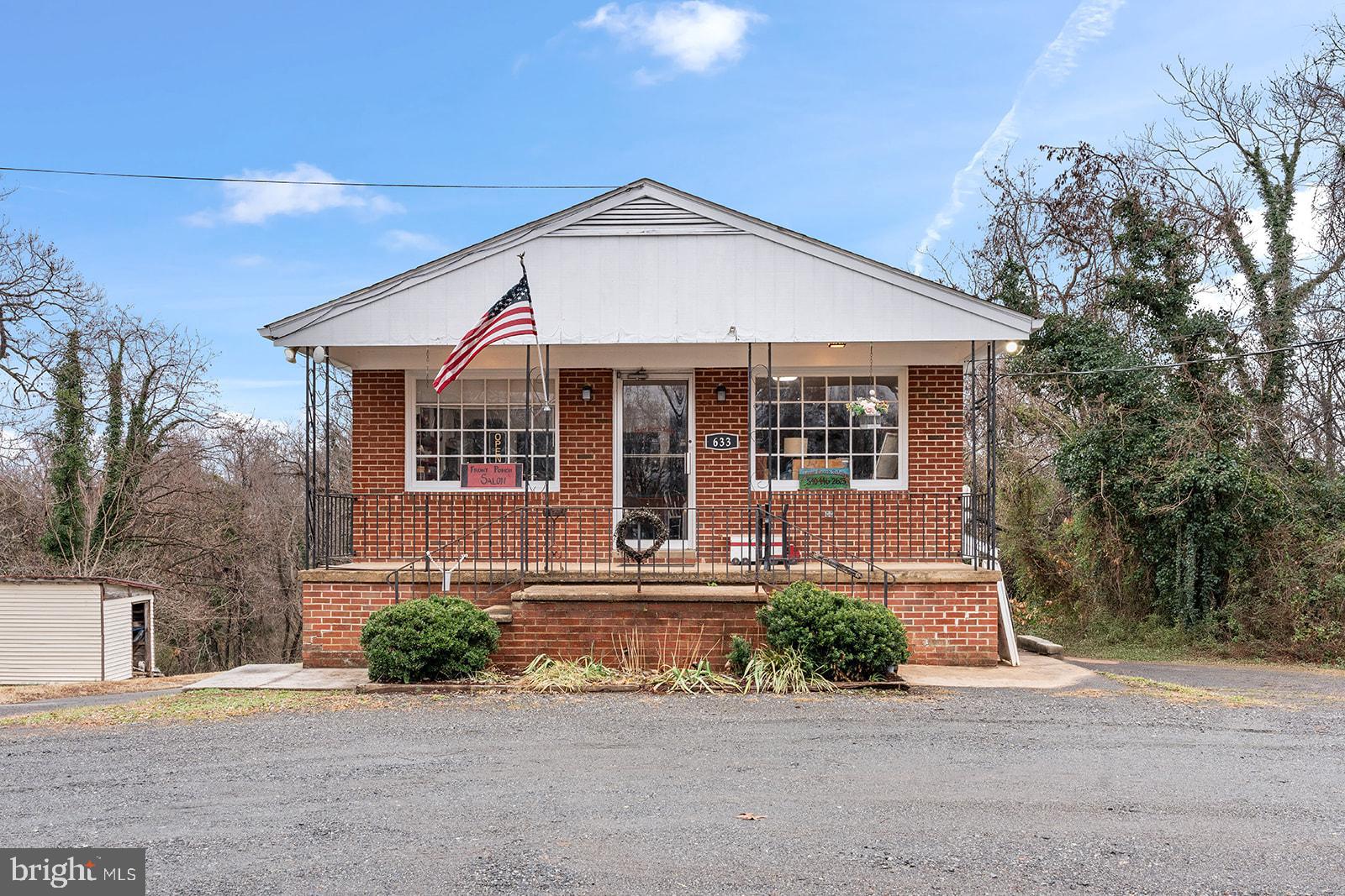 633 S Main St, Madison, VA 22727
