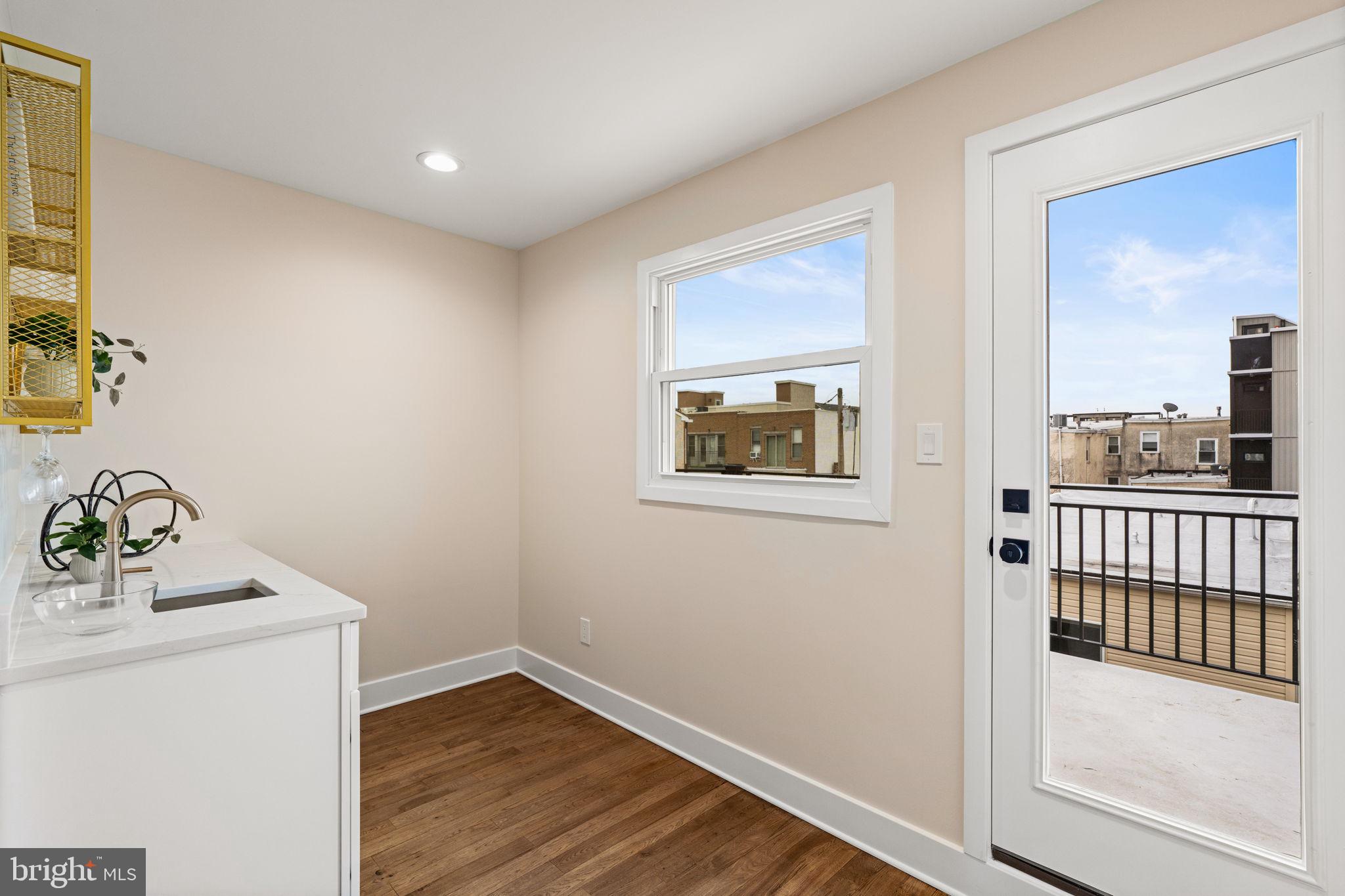 GRADUATE HOSPITAL - Residential