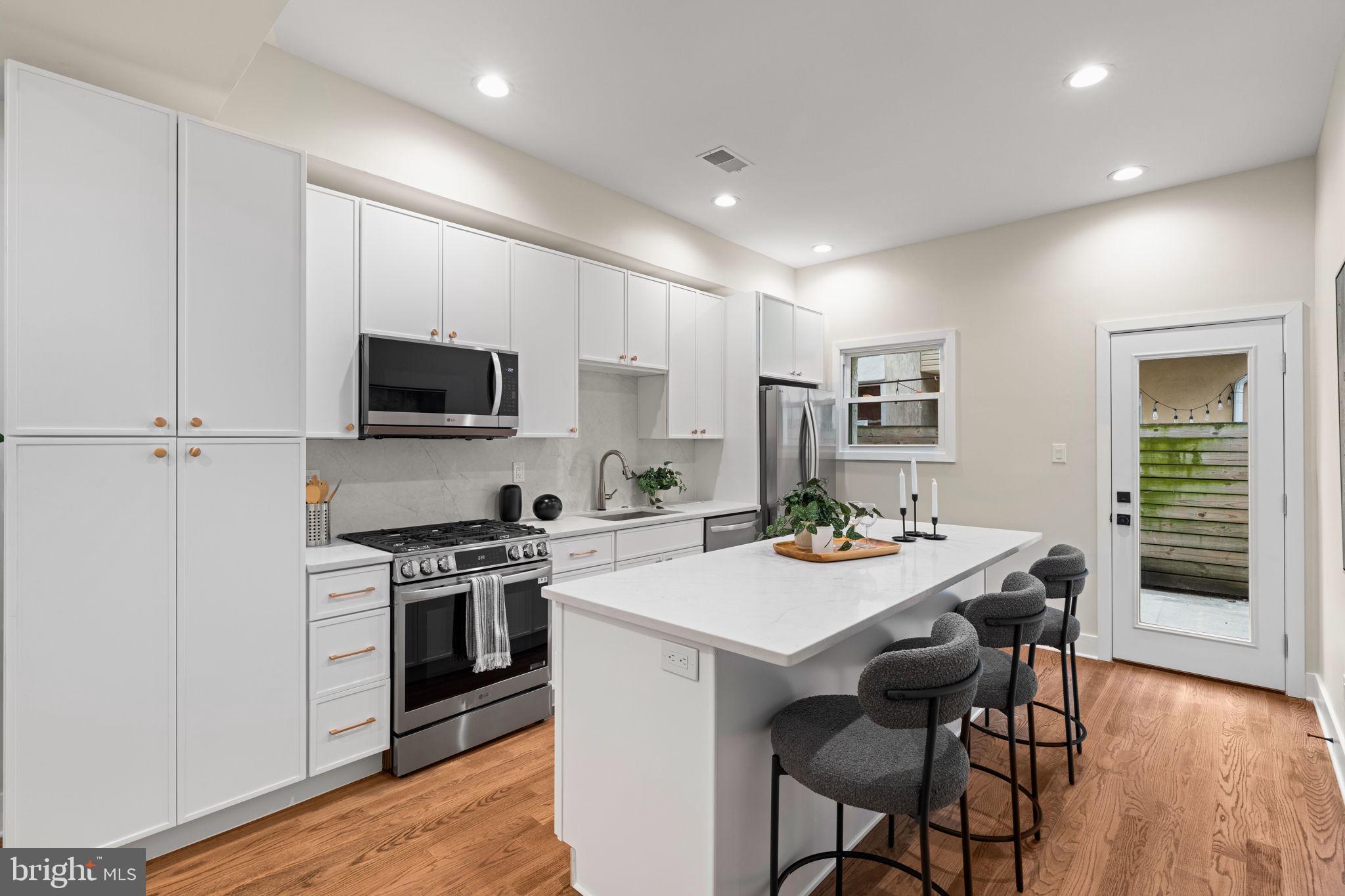 GRADUATE HOSPITAL - Residential