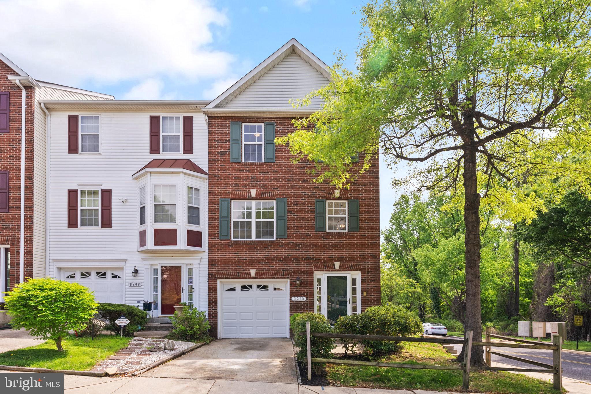 BRINKLEY TOWNS - Residential