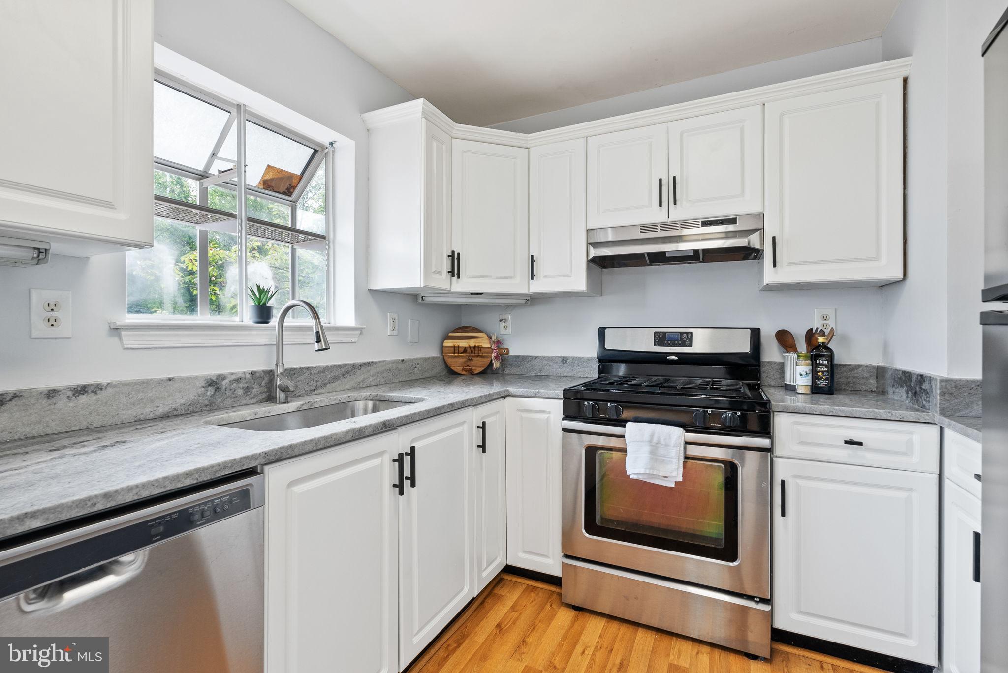 BRINKLEY TOWNS - Residential