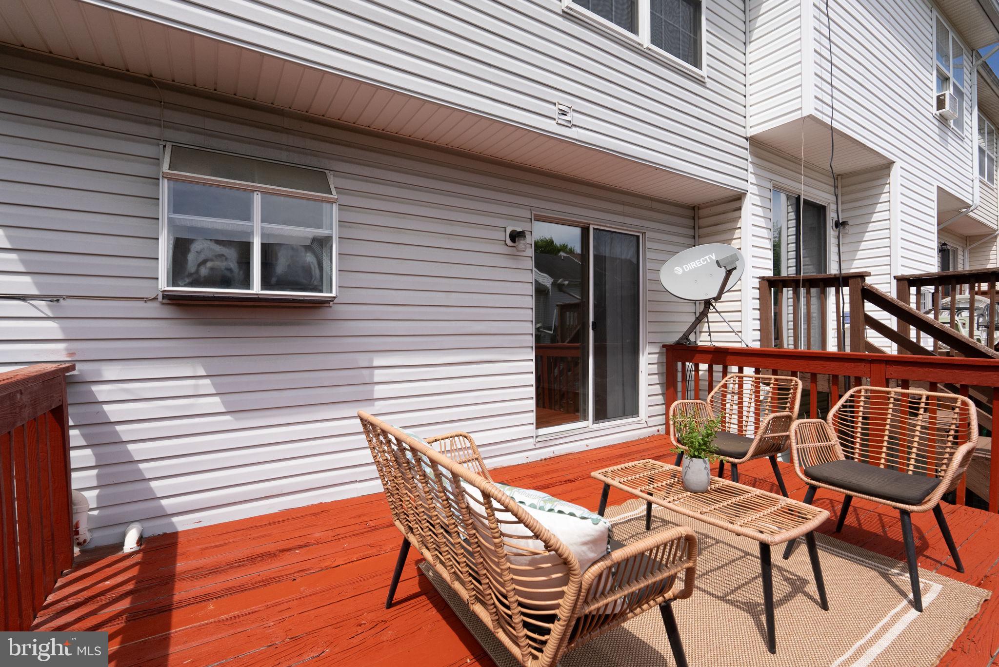 BRINKLEY TOWNS - Residential