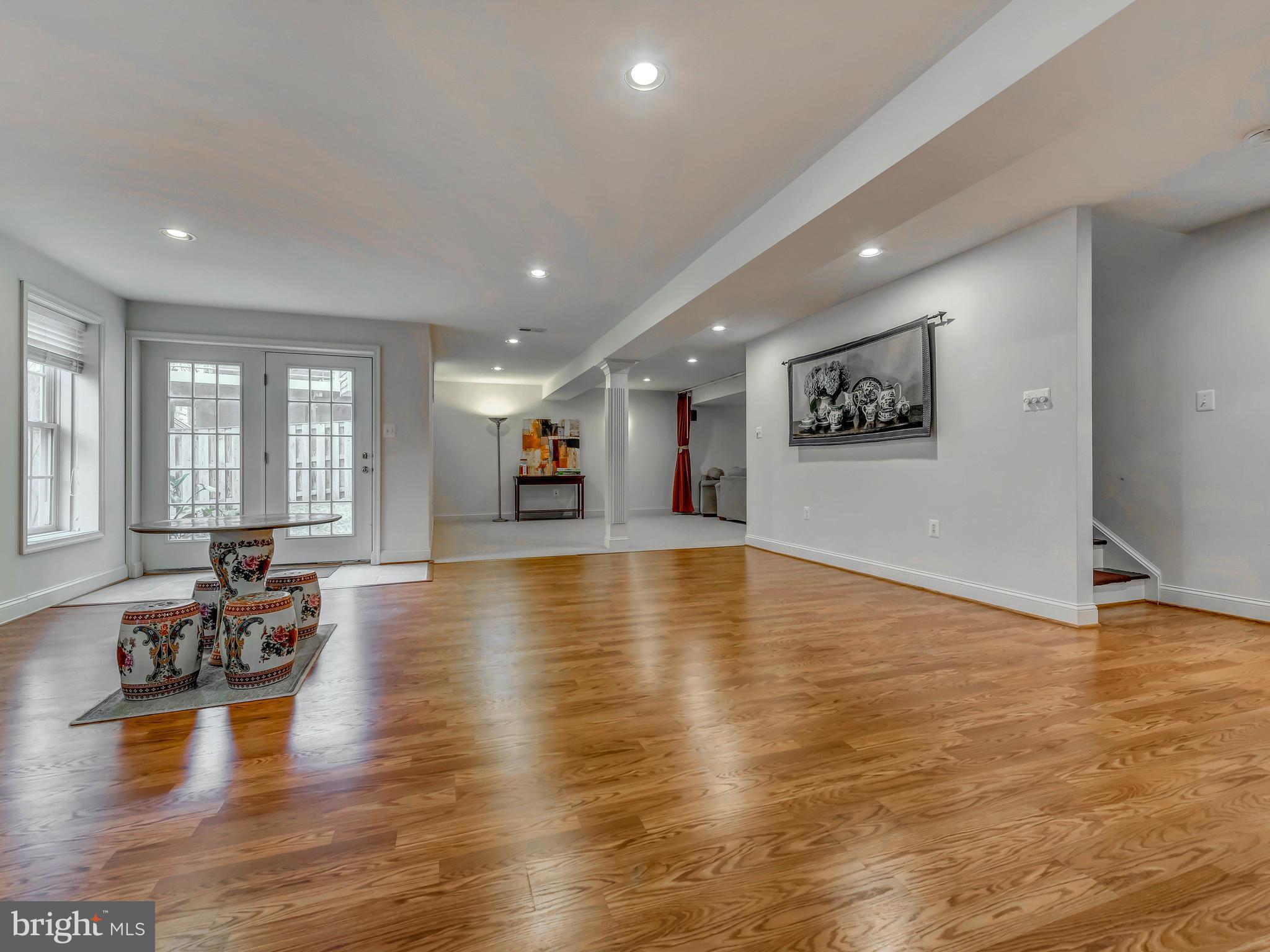 URBANA HIGHLANDS - Residential