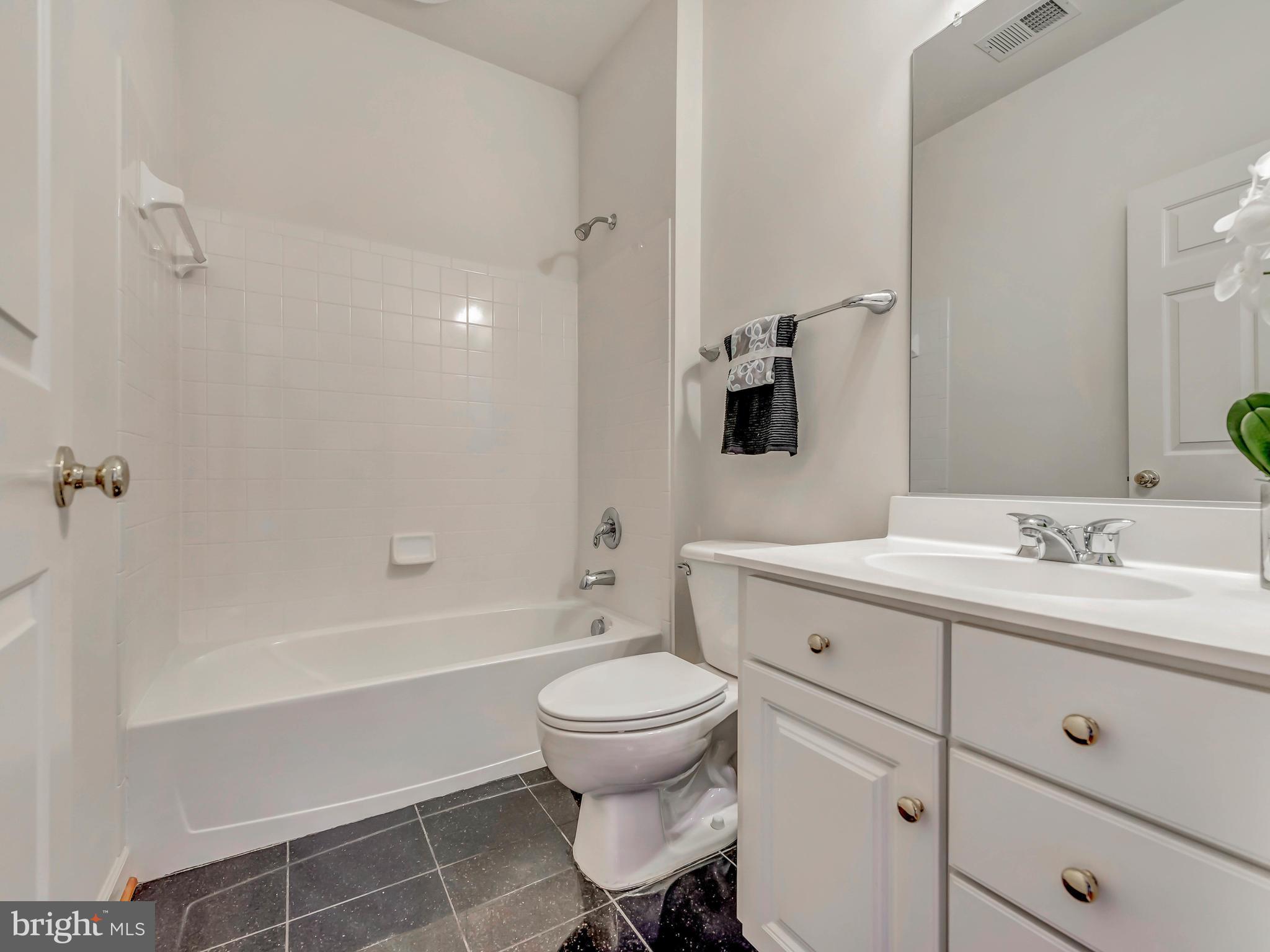 URBANA HIGHLANDS - Residential