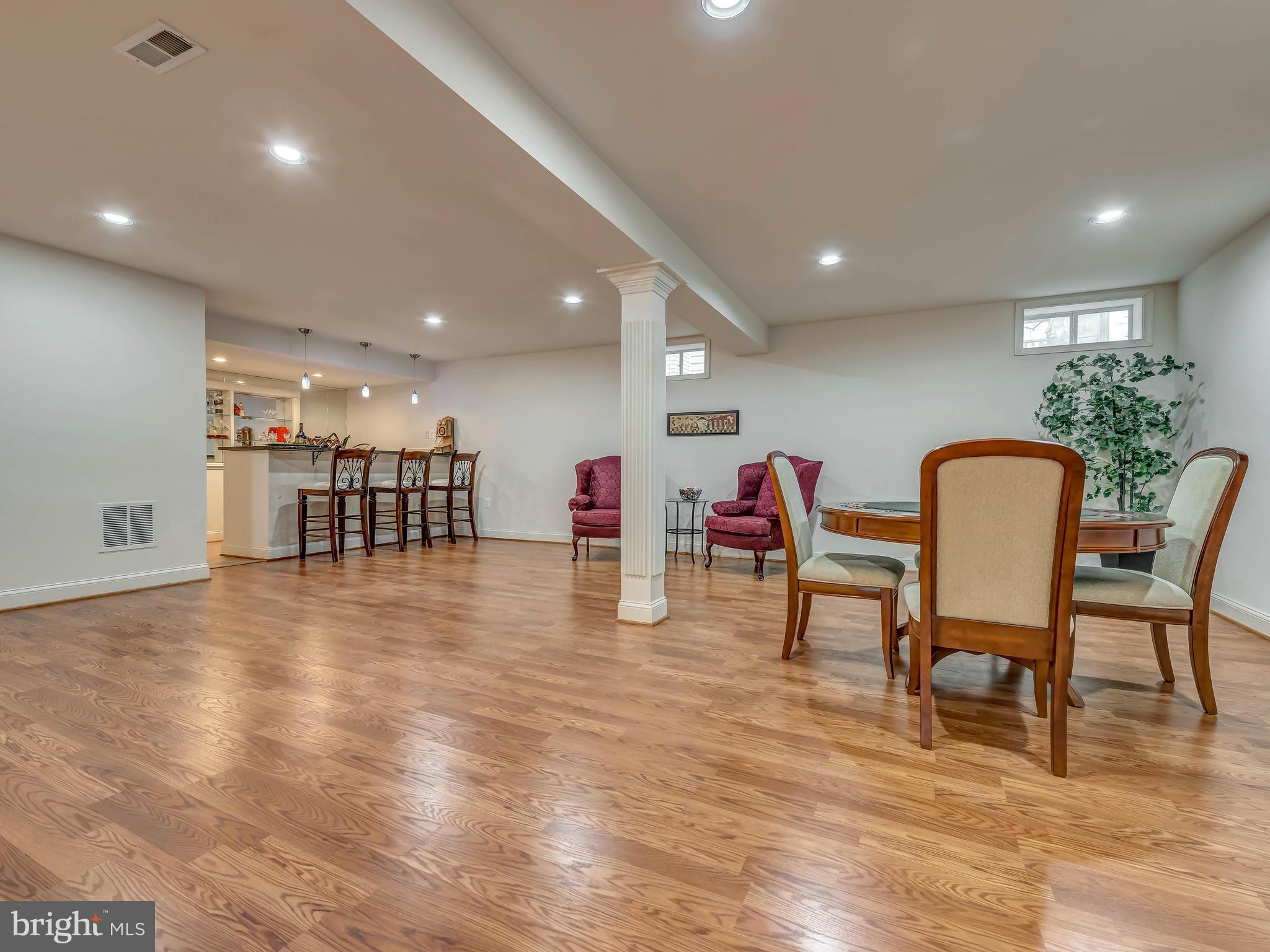 URBANA HIGHLANDS - Residential