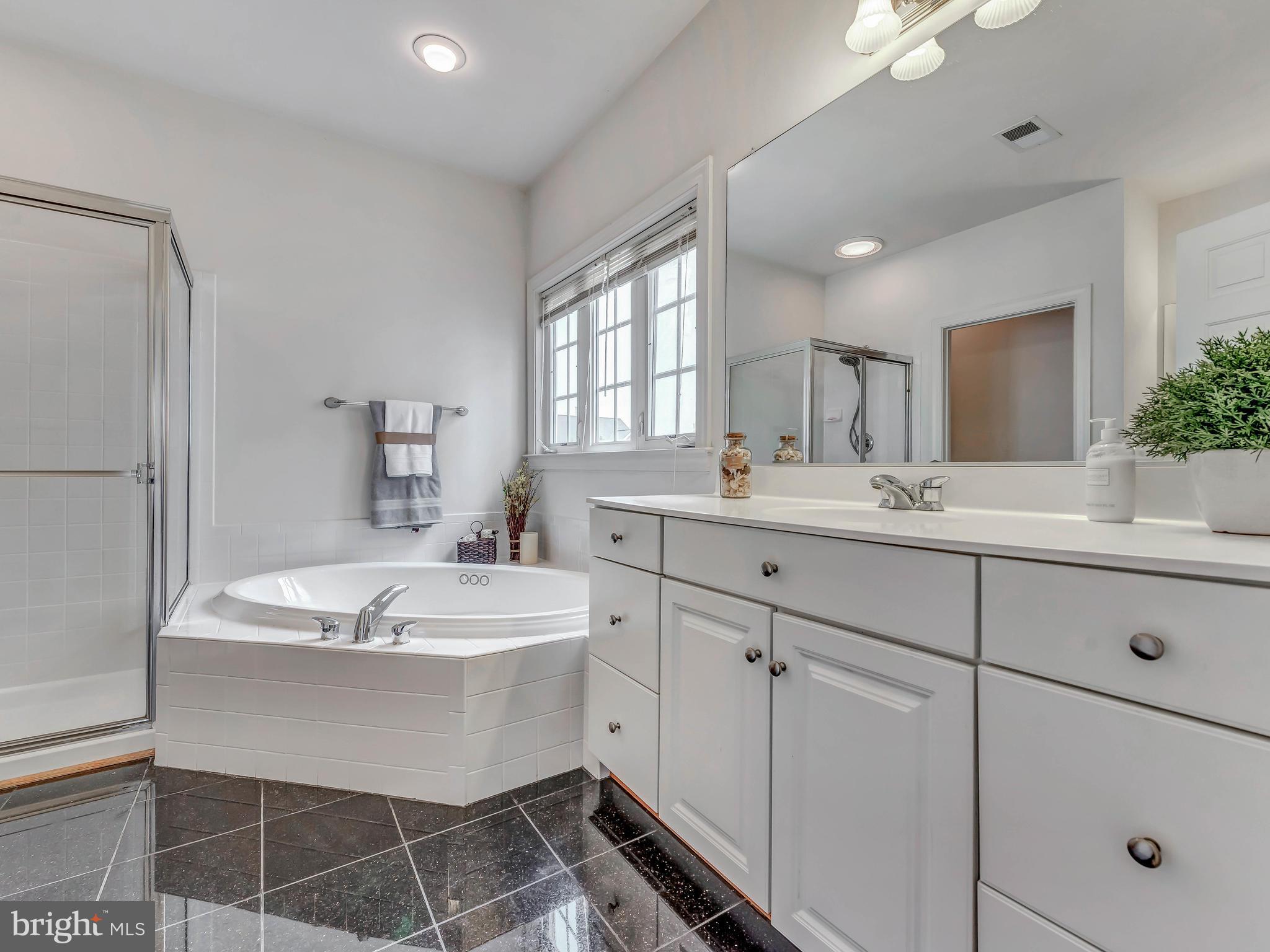 URBANA HIGHLANDS - Residential