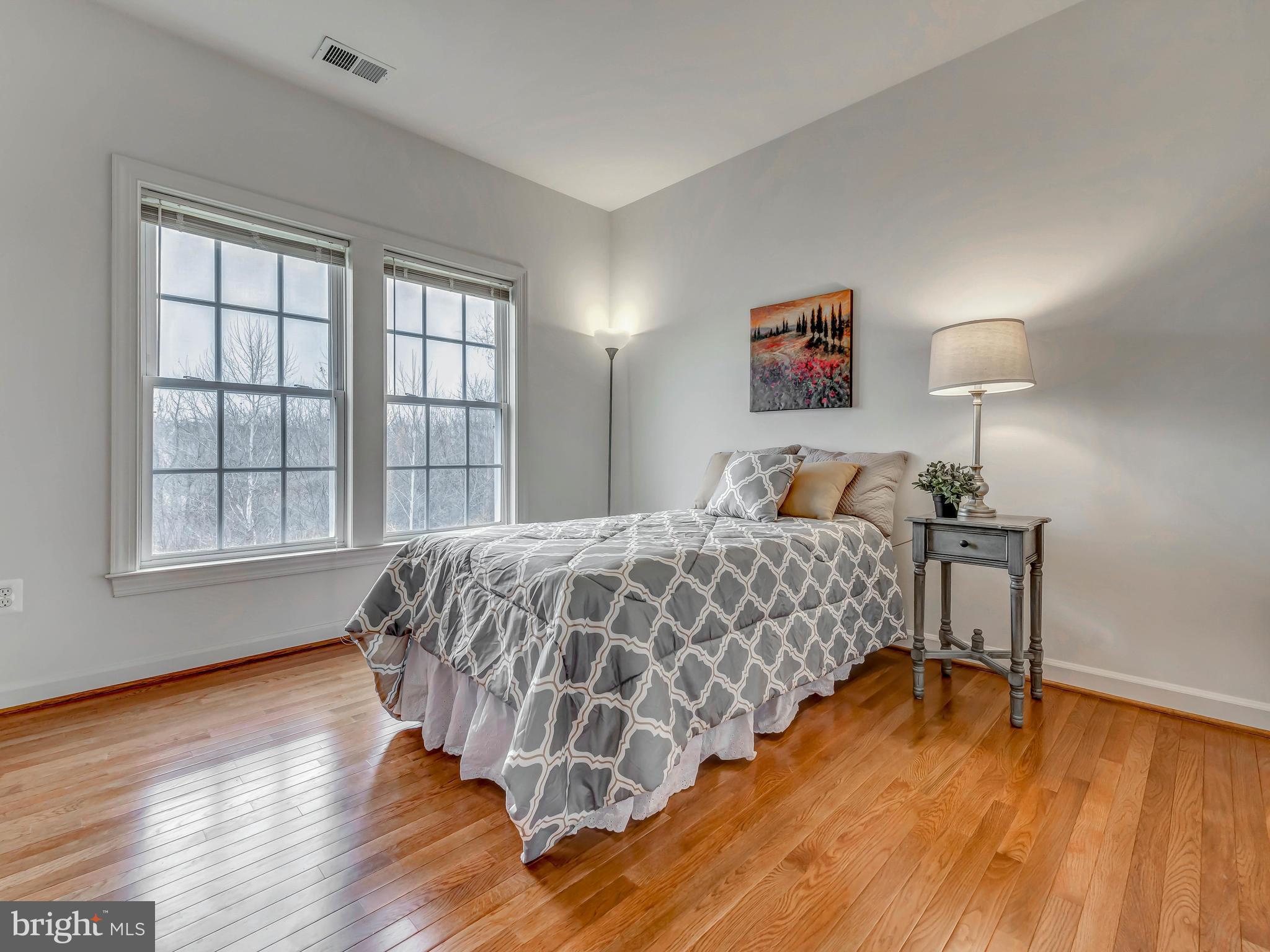 URBANA HIGHLANDS - Residential