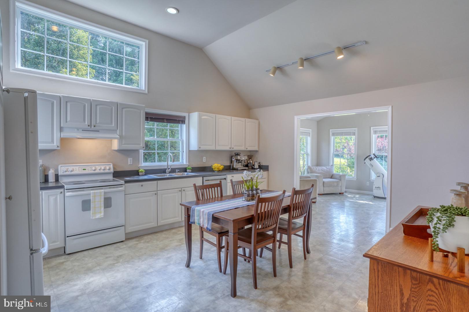 DOGWOOD VILLAGE - Residential